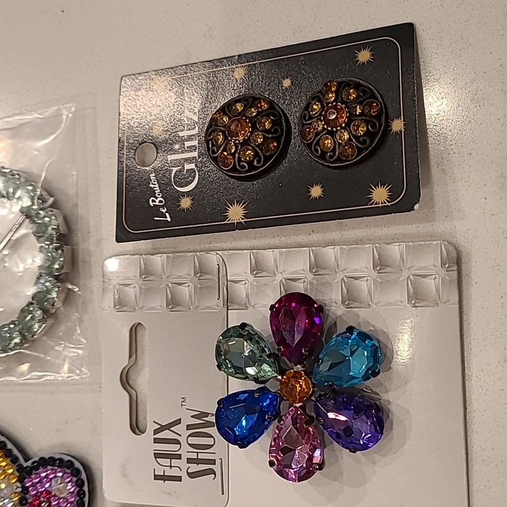 Craft Pendant Bundle - Picture 5 of 7